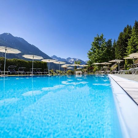 Wellness-Aparthotel Montana Клайнарль Екстер'єр фото